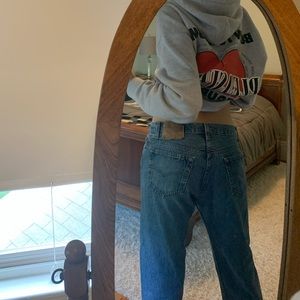 VINTAGE LEVIS DARK WASH